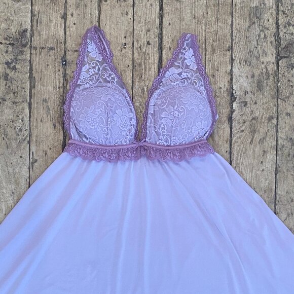Y2K Purple Lace Slip - Picture 2 of 5